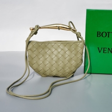 Bottega Veneta Satchel Bags